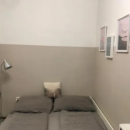 - Quiet - Ruin Pubs - New Design - Ac - 3 בודפשט